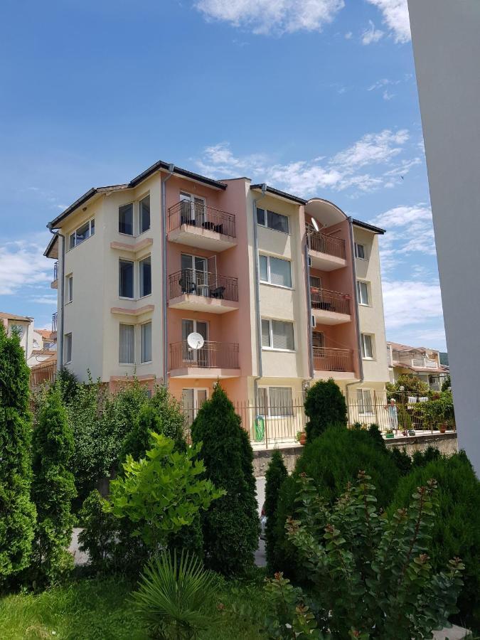 Zaliv Apartments House Sveti Vlas Exterior photo
